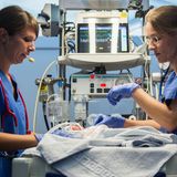 In der Entspannung liegt die Kraft  Entspannt euch. Die Inkubatoren mögen bedrohlich aussehen. Doch eure Kinder sind in der Frühchenstation gut versorgt und werden kompetent überwacht.