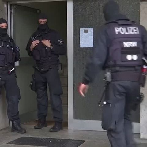 Organisierte Kriminalität: Großrazzia der Polizei gegen Geldwäsche in NRW