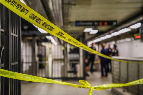Ein Absperrband der New Yorker Polizei