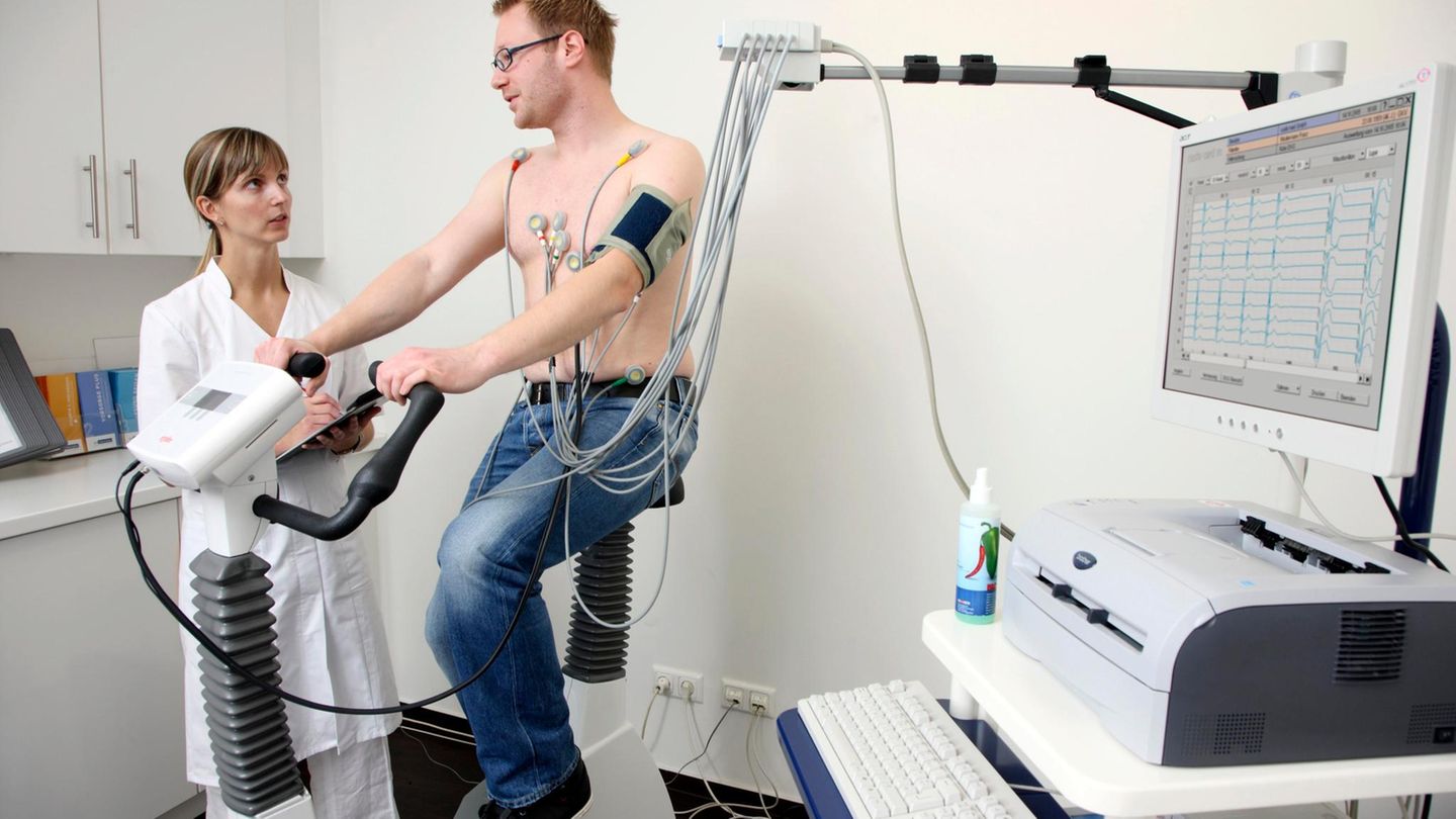 Gesundheitsvorsorge beginnt bei Männer ab 35 Gesundheitsvorsorge beginnt bei Männer ab 35