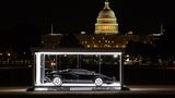 Lamborghini Countach auf dem Highway ist die Hölle los
