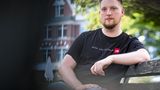 Jens Teutrine, 27, neu für die FDP im Bundestag  "Ich bin immer noch euphorisch von der Wahl und freue mich auf die Aufgaben. Aber ich bin auch demütig, allen Erwartungen gerecht zu werden. Unser starkes Ergebnis bei den Jung- und Erstwählern verstehe ich als Verpflichtung, für die junge Generation eine lautstarke Stimme im Parlament zu sein. Noch viel zu häufig entscheidet der familiäre Hintergrund über Chancen im Leben. Sozialer Aufstieg und Vorankommen durch eigene Leistung sind in Deutschland nicht immer so einfach möglich. Das liegt auch an unserem Sozialstaat, unserem Bildungs- und Steuersystem. So, wie es ist, kann es nicht bleiben. Daran möchte ich arbeiten."