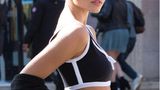 Thylane Blondeau im sportlichen Outfit: Für Miu Miu lief sie bei der Paris Fashion Week über den Laufsteg