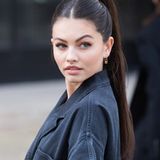 Damals trug sie ihre Haare noch deutlich dunkler.