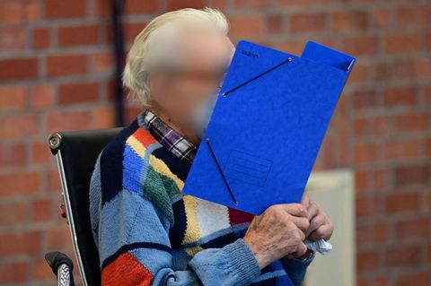 KZ Sachsenhausen: 100-Jähriger SS-Wachmann vor Gericht – Nebenkläger: "80 Jahre auf diesen Moment gewartet"