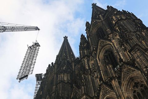 Alle Baugerüste abgebaut: Freie Sicht auf Kölner Dom – aber Schaulustige sollten nicht zu lange warten