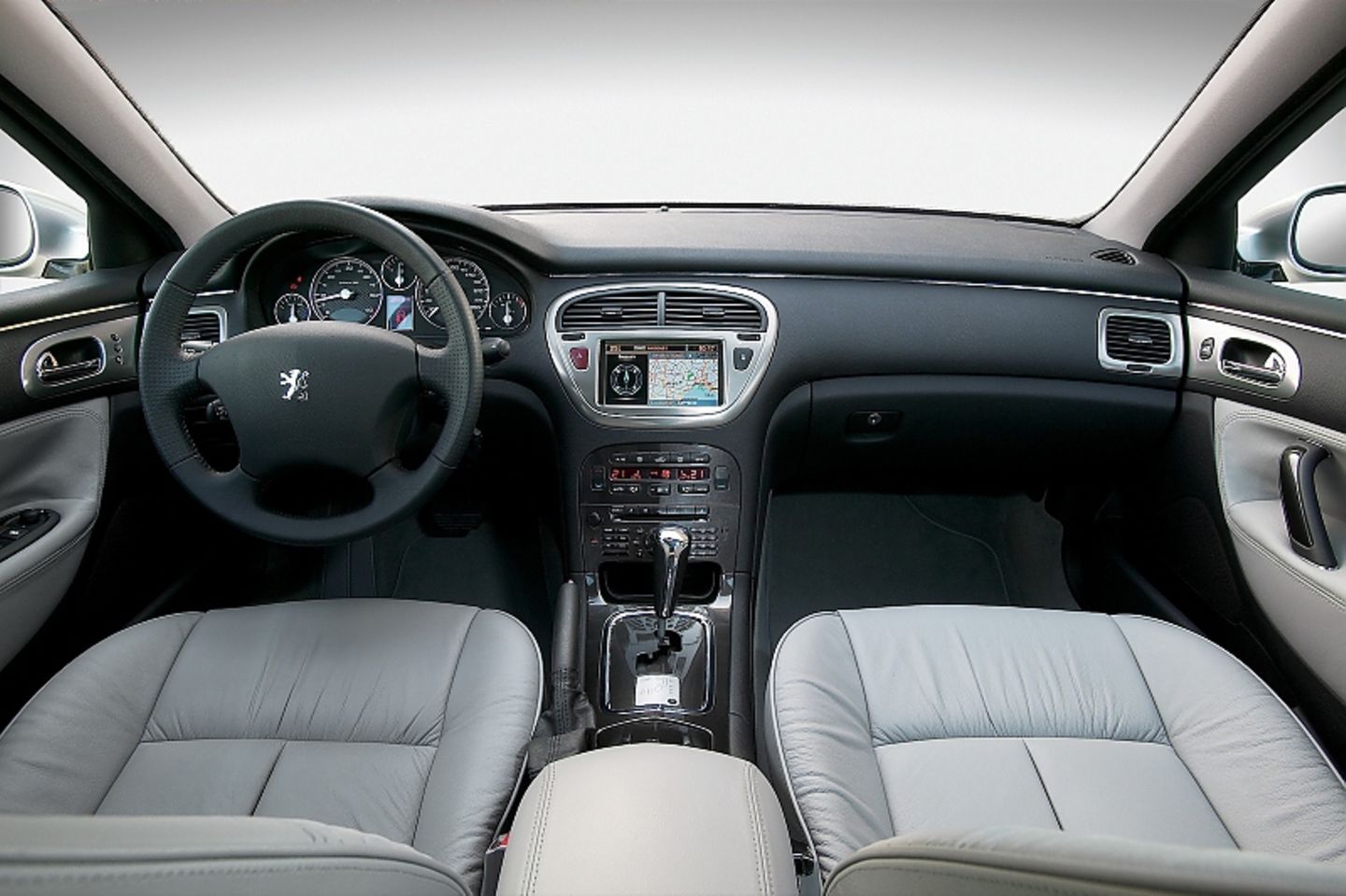 Peugeot 607 3.0 V6