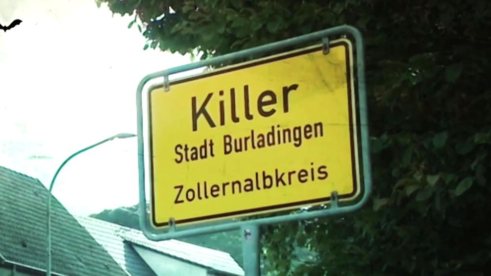 Popular with souvenir hunters: thieves keep stealing the place name sign for Killer Popular with souvenir hunters: thieves keep stealing the place name sign for Killer