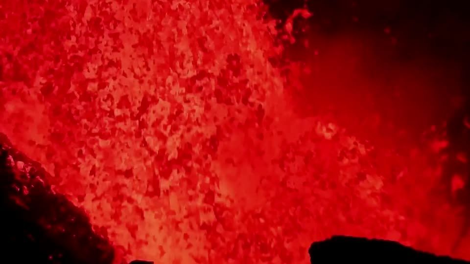 Video: Riesige Lavaströme sorgen auf La Palma für weitere Zerstörung