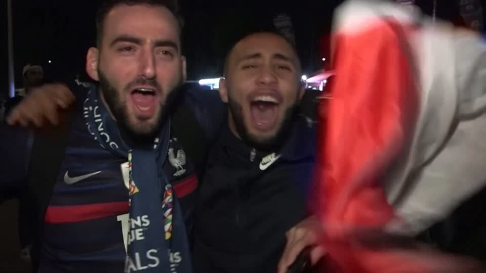 Video: Frankreichs Fans feiern Video: Frankreichs Fans feiern