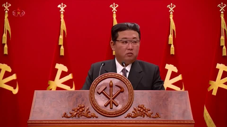 Video: Nordkoreas Machthaber: Wirtschaftslage im Land "düster"