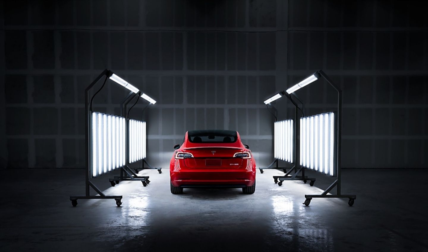 Tesla Fertigung