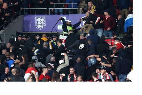 Ungarn Fans Wembley Polizei