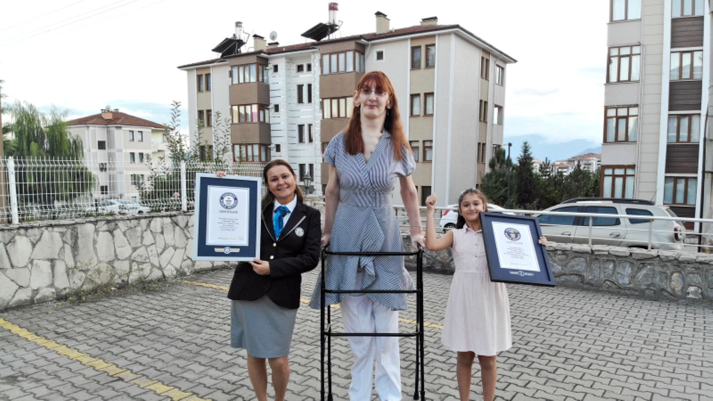 Rumeysa Gelgi, die größte Frau der Welt