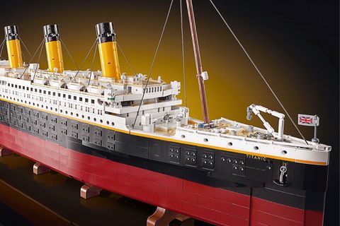 LEGO präsentiert sein bisher größtes Set: Die Titanic