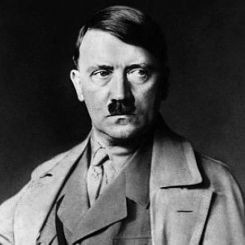 Als Politiker baute Hitler bewusst das Image des Frontsoldaten auf.