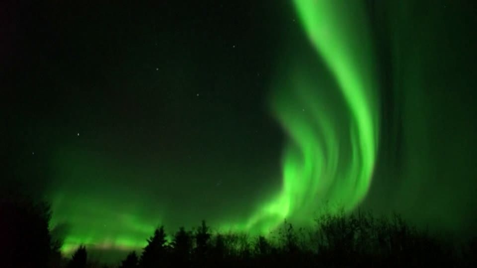 Video: Beeindruckende Polarlichter über Nordamerika