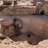 Miest wurden die Arbeiten von Sklaven verrichtet, wei viele hier schuften mussten, ist noch nicht bekannt.