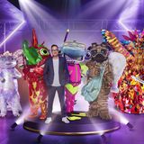 Moderator Matthias Opdenhövel mit den bislang bekannten acht Kostümen. Zwei werden erst zum Start der neuen Staffel enthüllt. Los geht's am Samstag, 16. Oktober, um 20.15 Uhr auf ProSieben. An den Ratetischen sitzen wieder Ruth Moschner und Rea Garvey, die sich zusammen mit einem wechselnden Gast Gedanken machen, wer hinter den Masken stecken könnte.