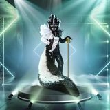 Vieles ist neu bei "The Masked Singer": Die ProSieben-Show hat den begehrten Sendeplatz am Samstagabend ergattert. Moderator Matthias Opdenhövel wird insgesamt 10 neue Charaktere begrüßen. Nicht jeder dieser Figuren weckt positive Assoziationen: so wird diesmal auch ein Stinktier dabei sein. 