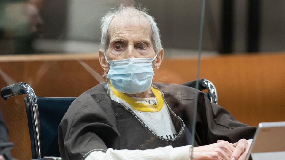 Robert Durst saß während der Urteilsverkündung regungslos in einem Rollstuhl