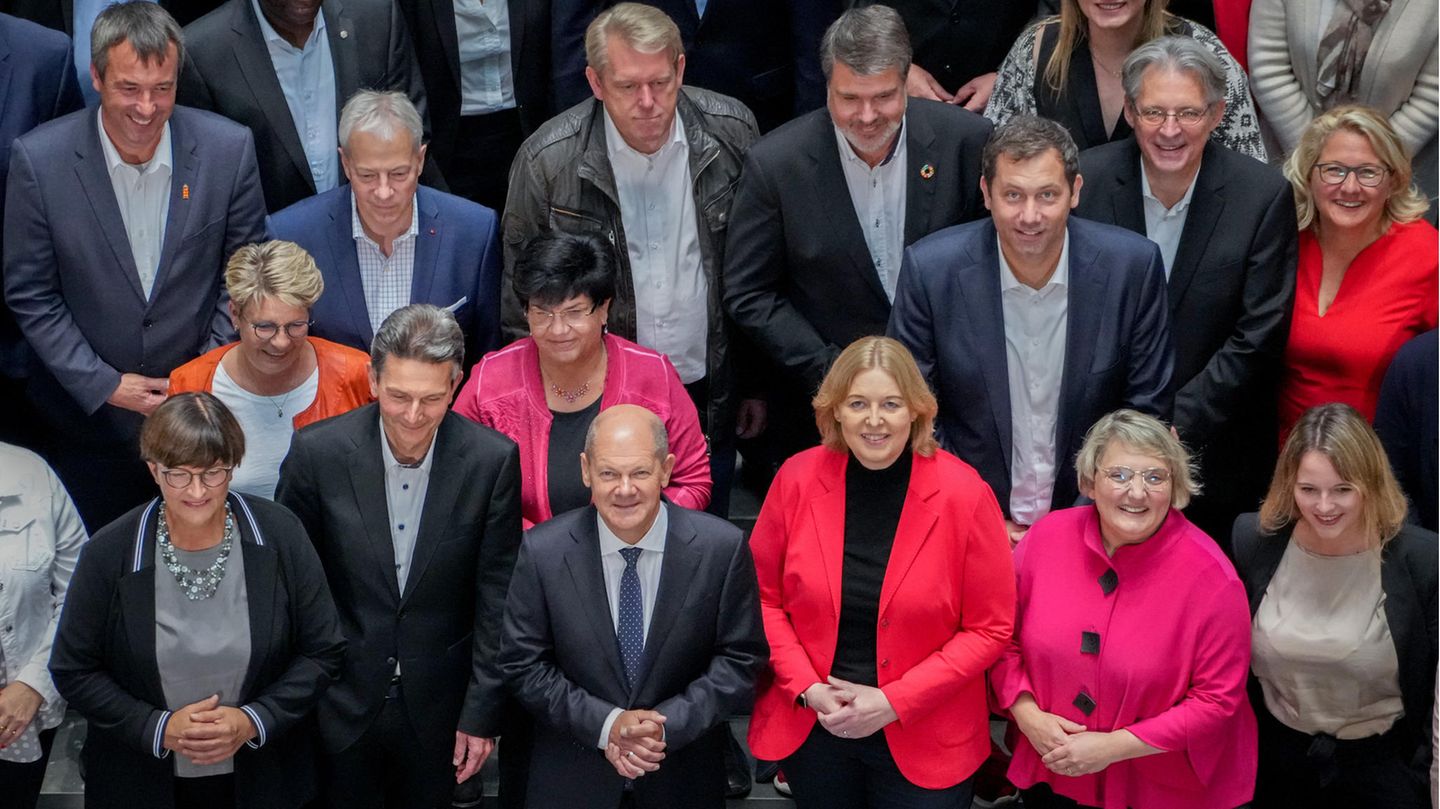 SPD: Präsidentin gesucht Gruppenbild nach SPD-Fraktionssitzung