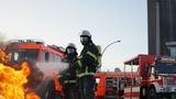 Ehrenamt bei der Freiwilligen Feuerwehr: Freiwillig mitten ins Feuer