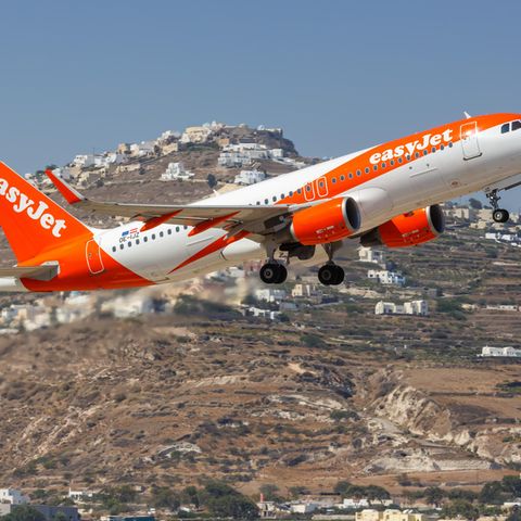 Airbus von Easykjet beim Start