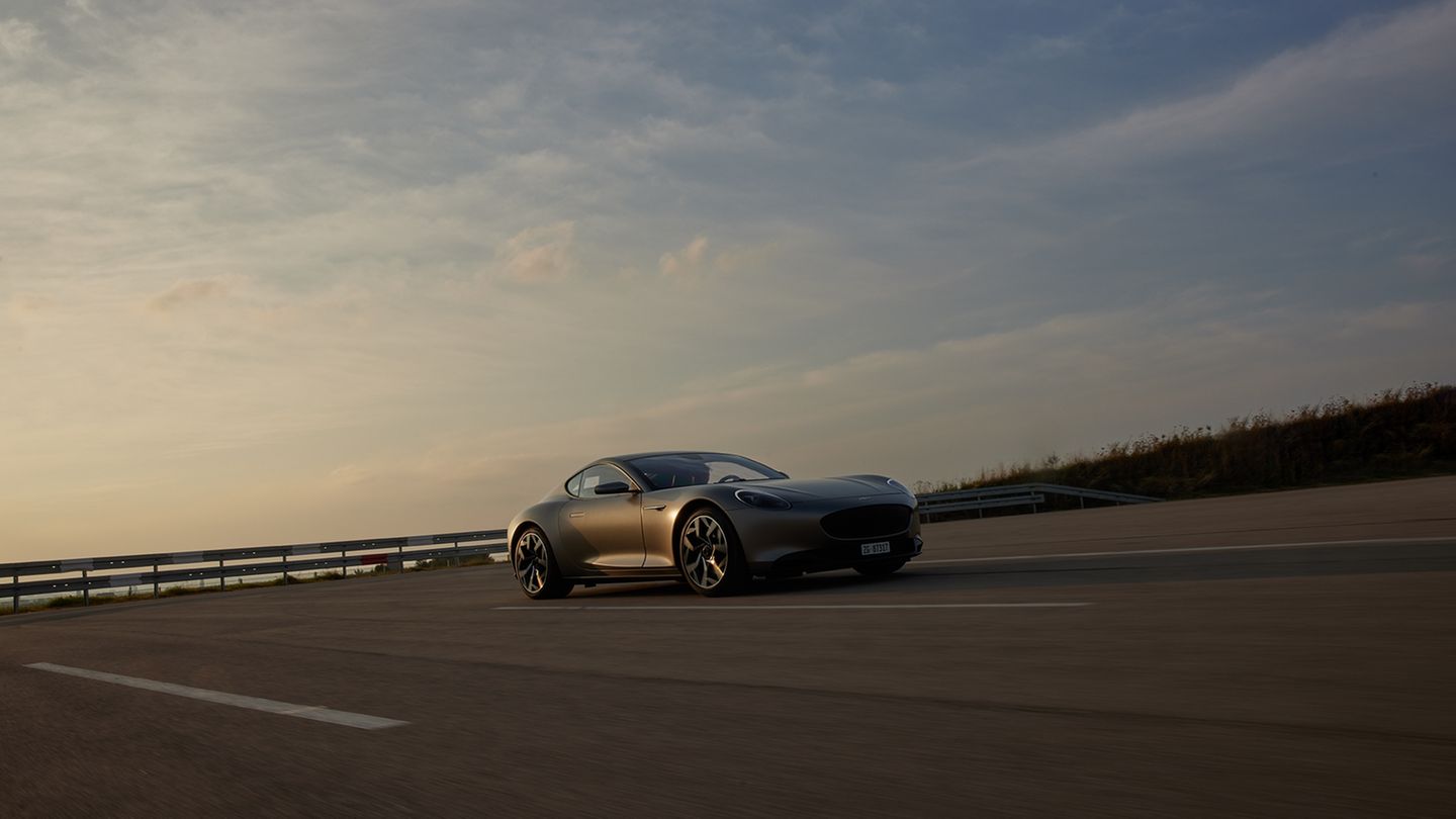 Neues Sportwagen-Konzept: Porsche-Urenkel baut eigene Elektroautos