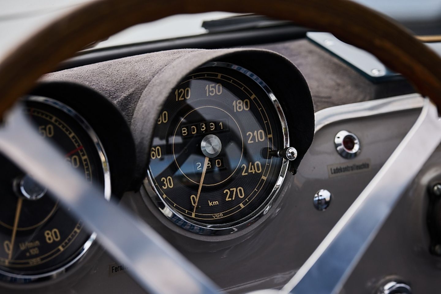 Mercedes 300 SL W194 No.5