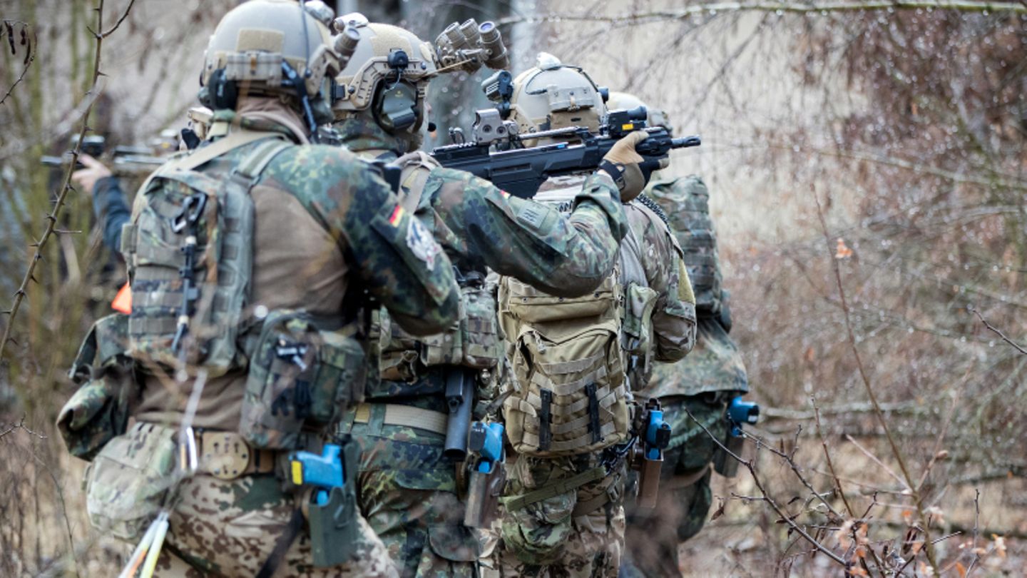 Bundeswehrsoldaten der Eliteeinheit Bundeswehrsoldaten der Eliteeinheit