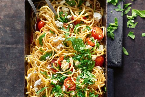Blitzrezept vom Sternekoch: Die Ofen-Spaghetti bieten eine super Gelegenheit Reste zu verwerten.