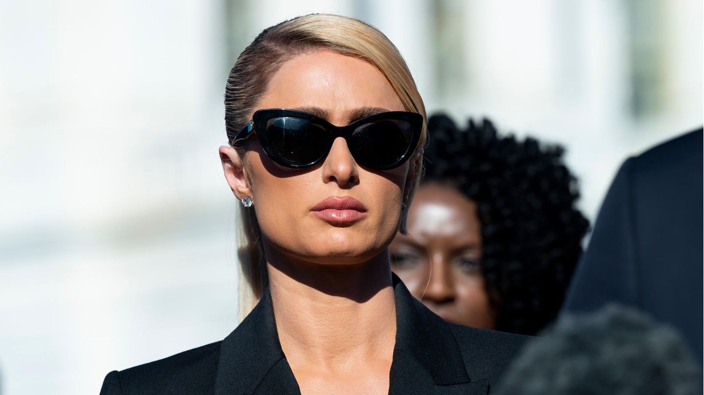 Paris Hilton bei einer Pressekonferenz am 20. Oktober 2021