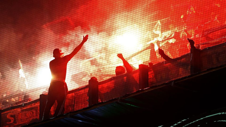 Union-Berlin-Fans beim Spiel gegen Feyenoord in Rotterdam