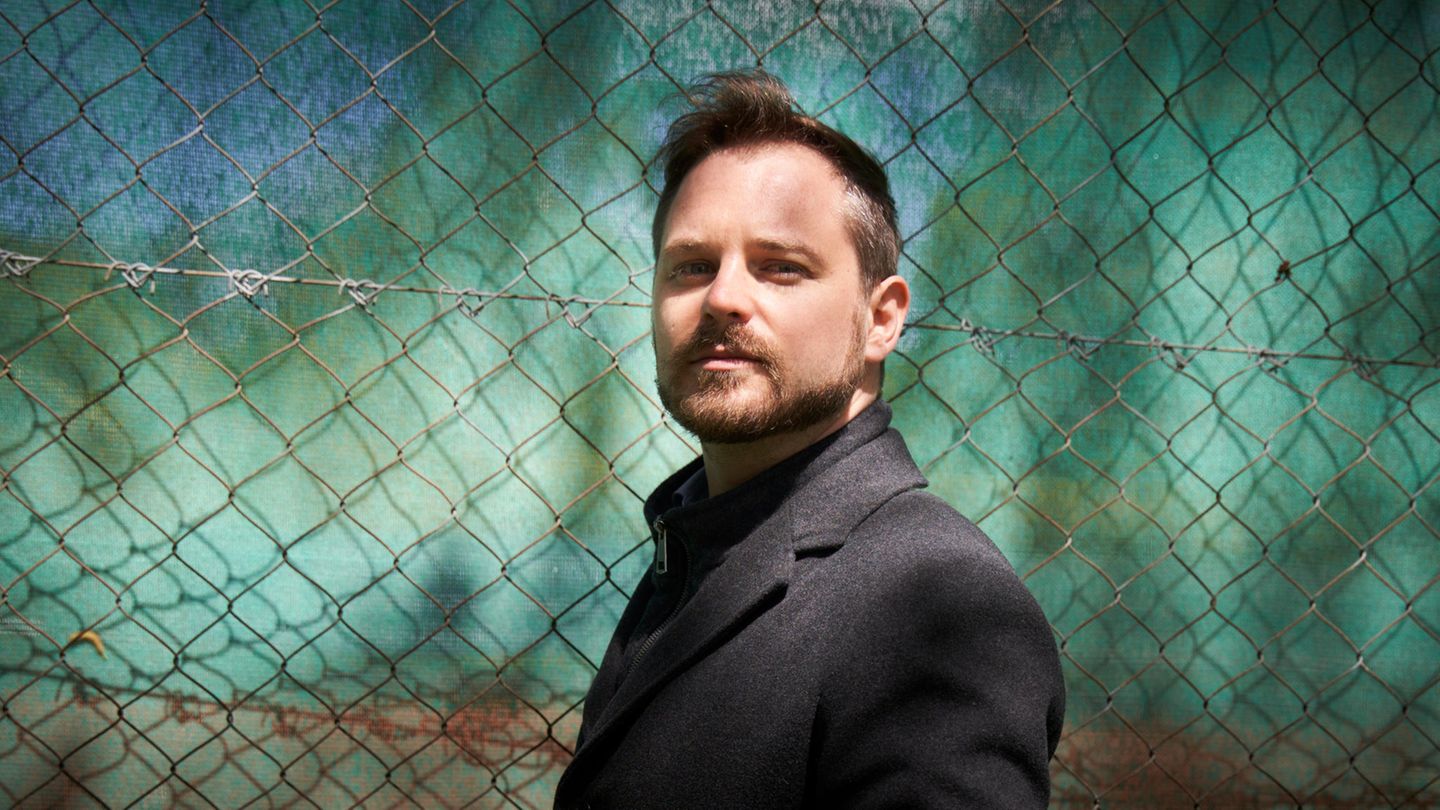 Die Schmerzen bringen ihn fast um. Doch kein Arzt scheint helfen zu können: "Ich fühlte mich vernichtet" Michael Wirler