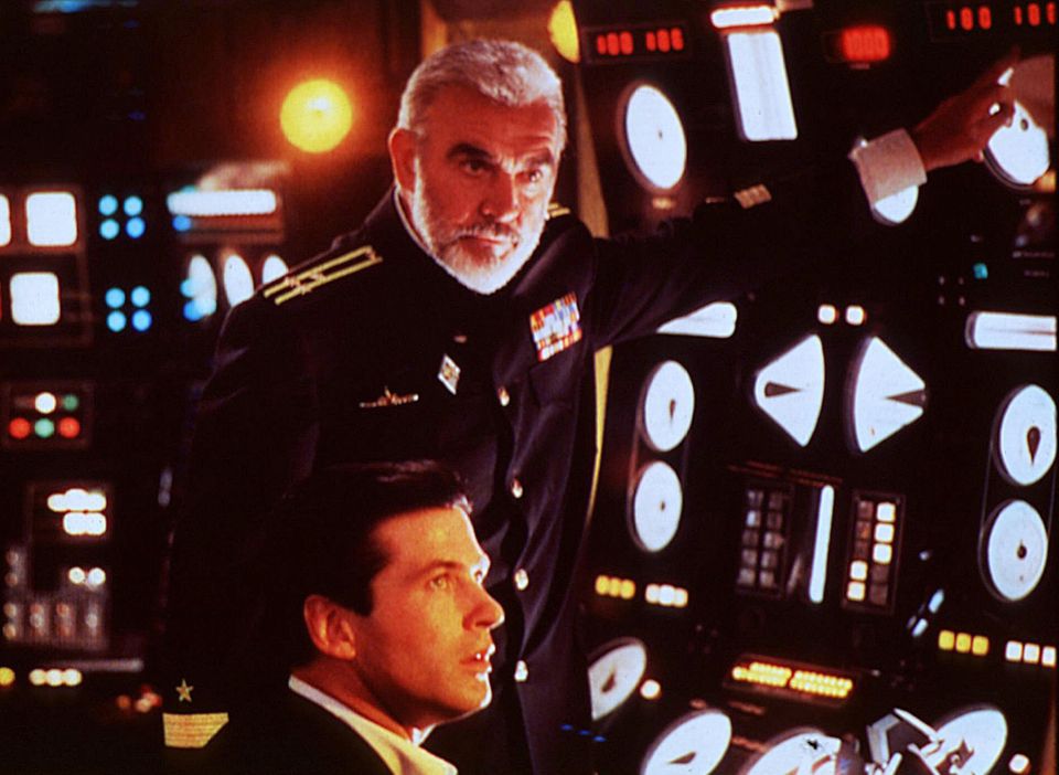This role brought him his breakthrough: in the spy thriller "Hunt for Red October" Baldwin played the CIA analyst Jack Ryan alongside Sean Connery in 1990 - and attracted the attention of a wide audience.
