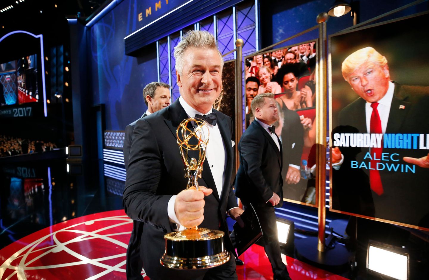 Für seine Trump-Parodie erhielt er 2017 den Emmy als bester Nebendarsteller in einer Comedy-Serie.