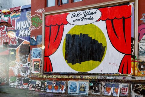 Pimmel-Andy-Plakat an der Roten Flora