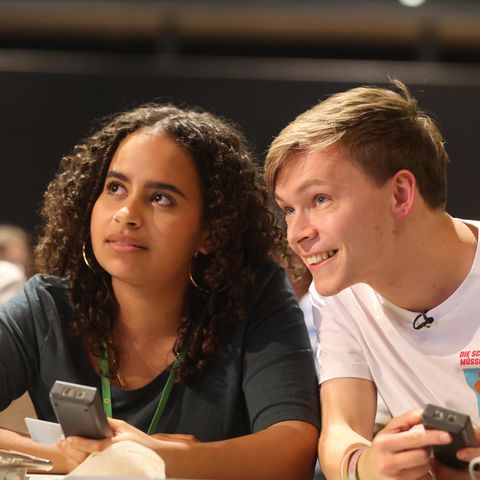 Grüne-Jugend-Chefs Sarah-Lee Heinrich und Timon Dzienus