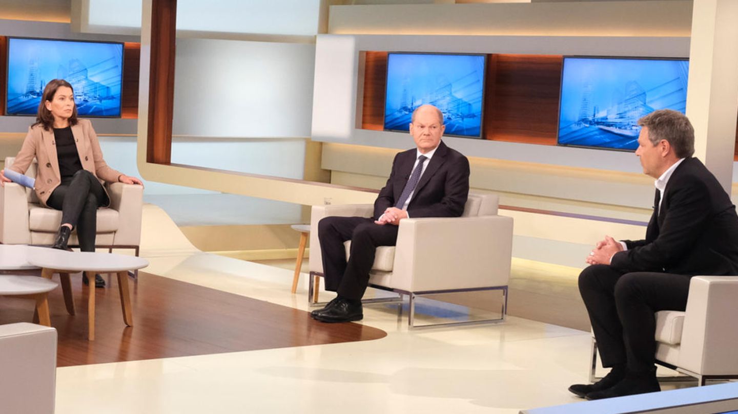 Am Thema vorbeigetalkt: Anne Will mit SPD-Chef Olaf Scholz und dem Grünen-Vorsitzenden Robert Habeck