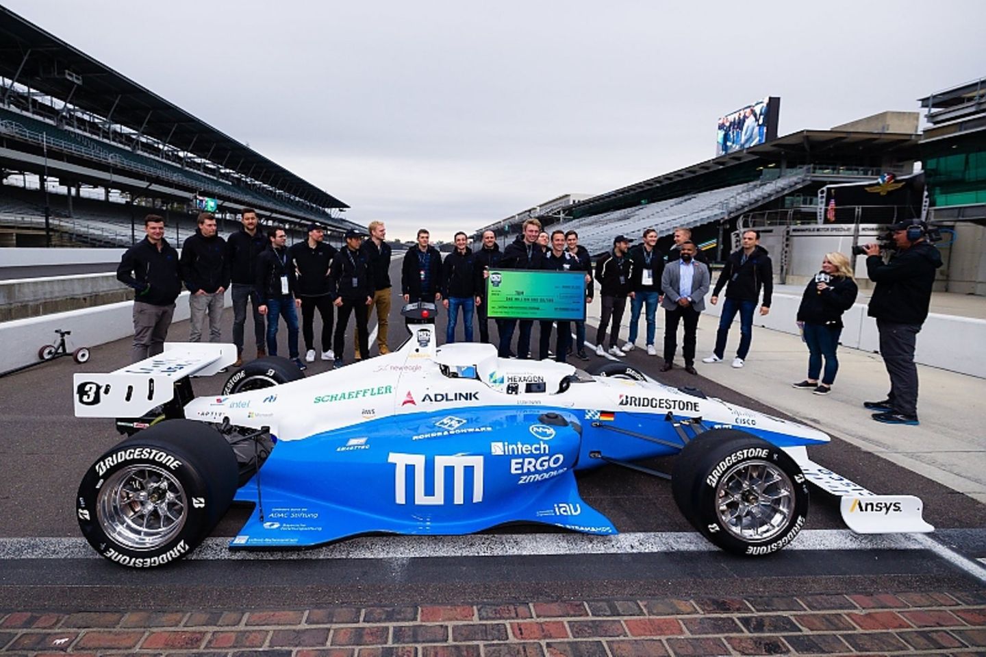 Indy Autonomous 2021