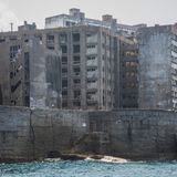 Verfallene Häuser auf Hashima Island