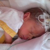 Paul neun Tage nach der Geburt