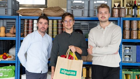 Die Alpakas-Gründer, von links: Tomy Eitner, 31, Simon Chorzelski, 36, und Antony Roczek, 25