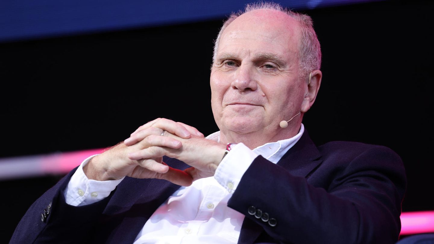 Ui Hoeneß, Ehrenpräsident des FC Bayern München, hat sich am Rande einer Premiere auch zur Causa Joshua Kimmich geäußert