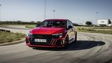 Auf der Rennstrecke passt der neue RS Performance Fahrmodus perfekt