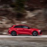 Der Audi RS 3 ist maximal 290 km/h schnell