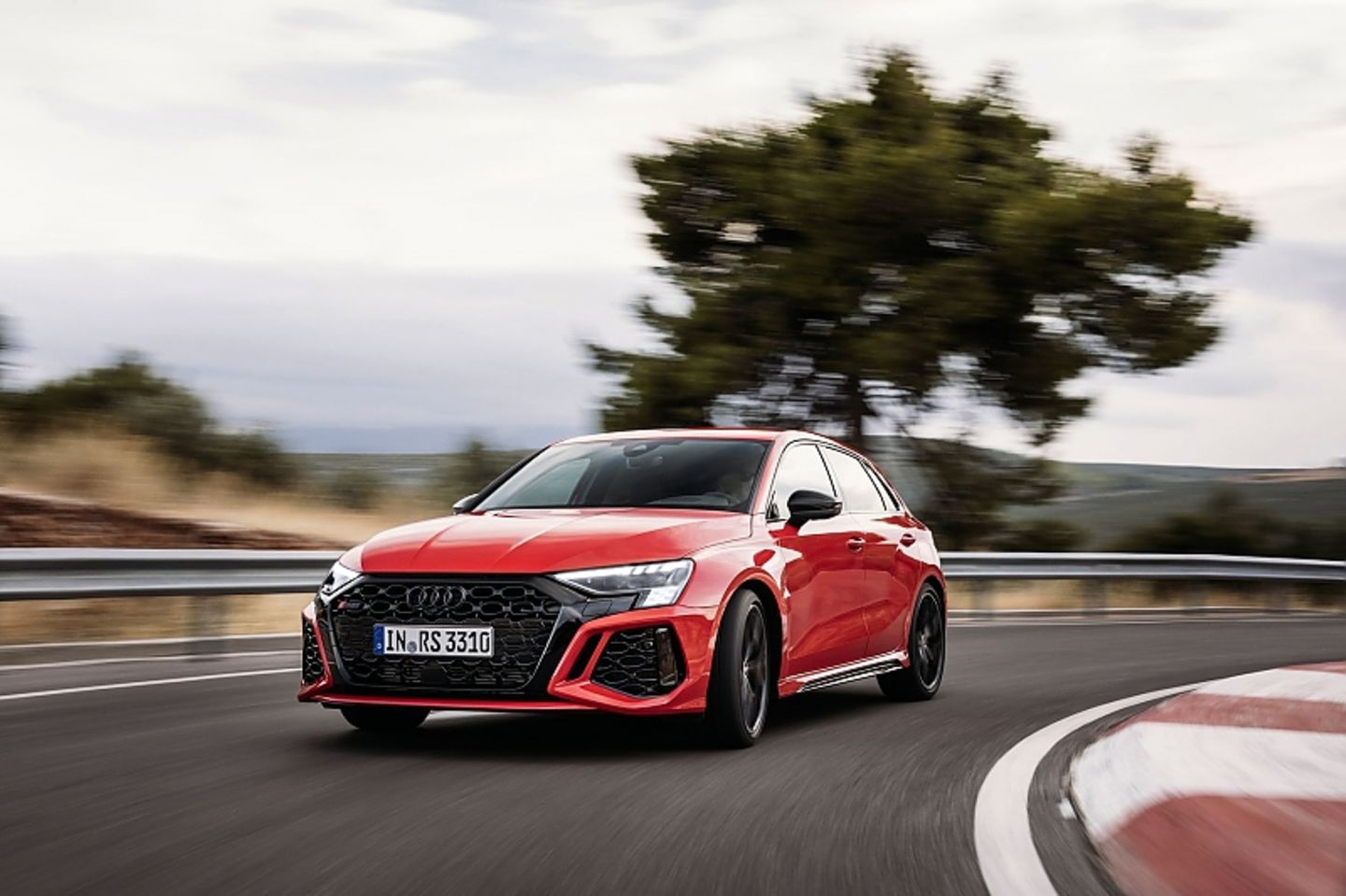Mit dem Pirelli Trofeo Semislicks kann man alles aus dem Audi RS 3 herausholen