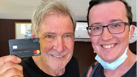 Deutscher Tourist findet Harrison Fords Kreditkarte – der Star bedankt sich persönlich bei ihm
