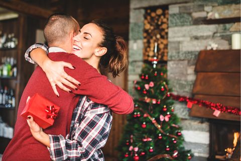Sie brauchen Inspiration für schöne Weihnachtsgeschenke für Frauen? Hier finden Sie originelle Ideen